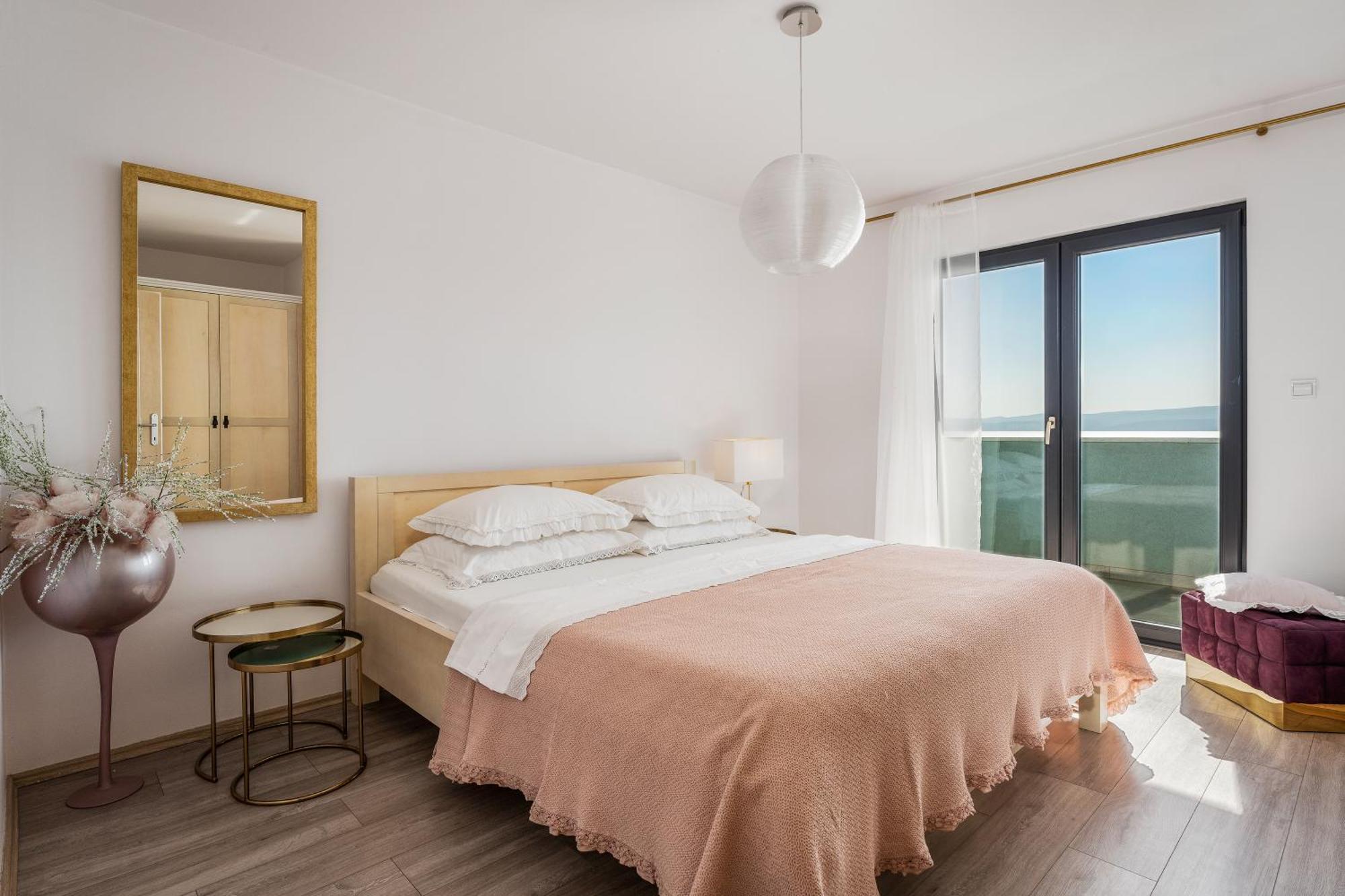 Villa Allegra With 32Msq Heated Pool, 300M Far From Sandy Beaches, Open Sea View Omis Exterior photo
