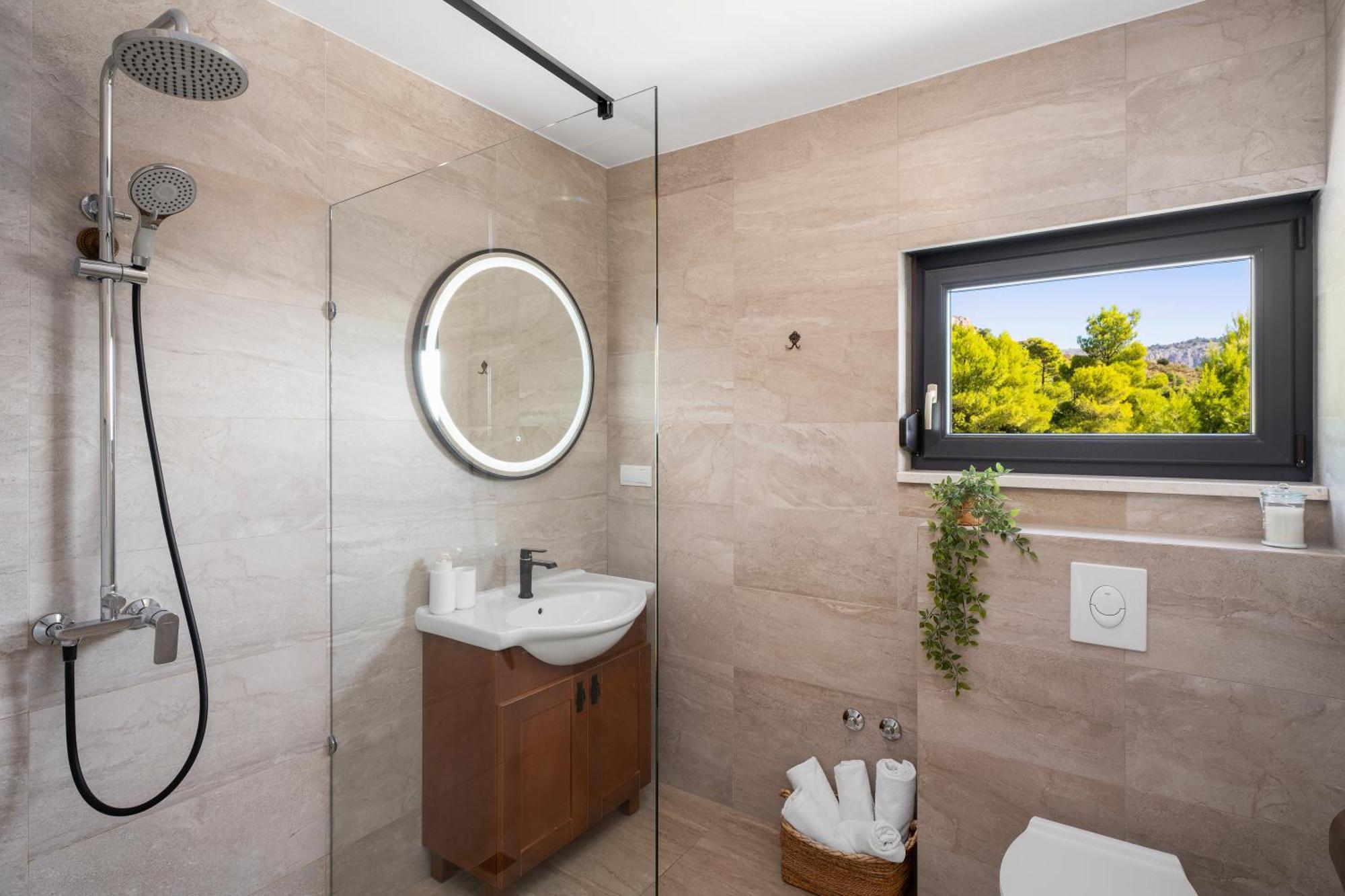 Villa Allegra With 32Msq Heated Pool, 300M Far From Sandy Beaches, Open Sea View Omis Exterior photo