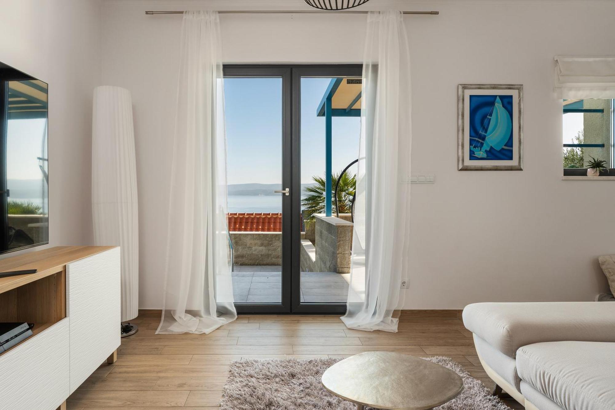 Villa Allegra With 32Msq Heated Pool, 300M Far From Sandy Beaches, Open Sea View Omis Exterior photo